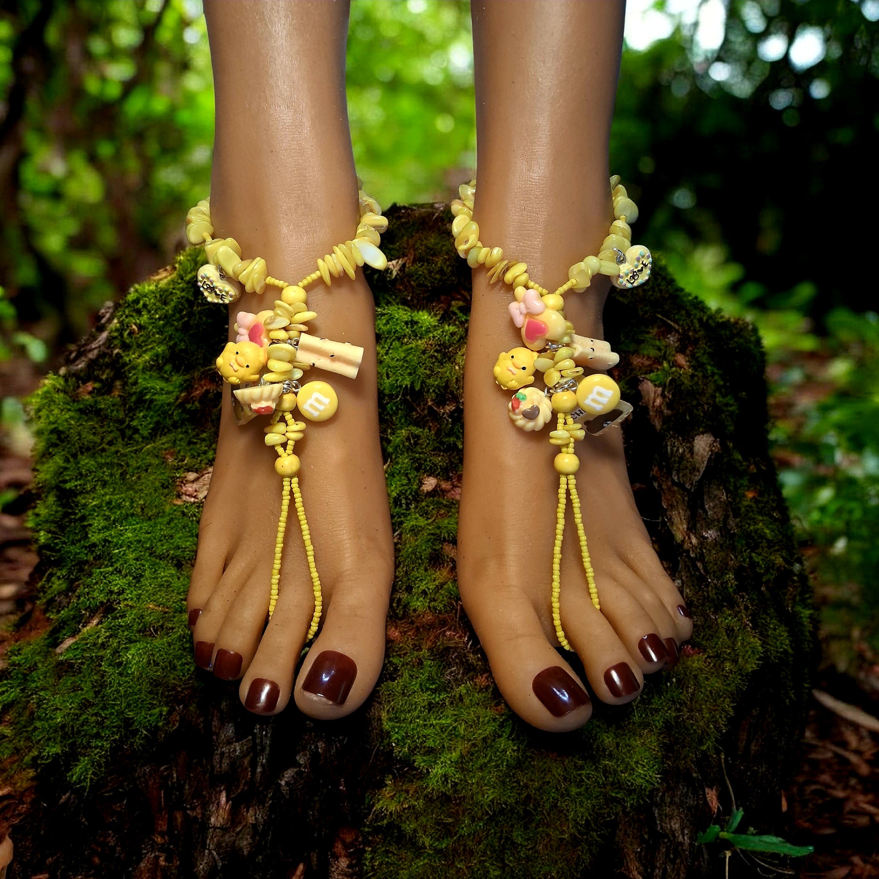 YELLOW AND CHARMS Barefoot Sandals