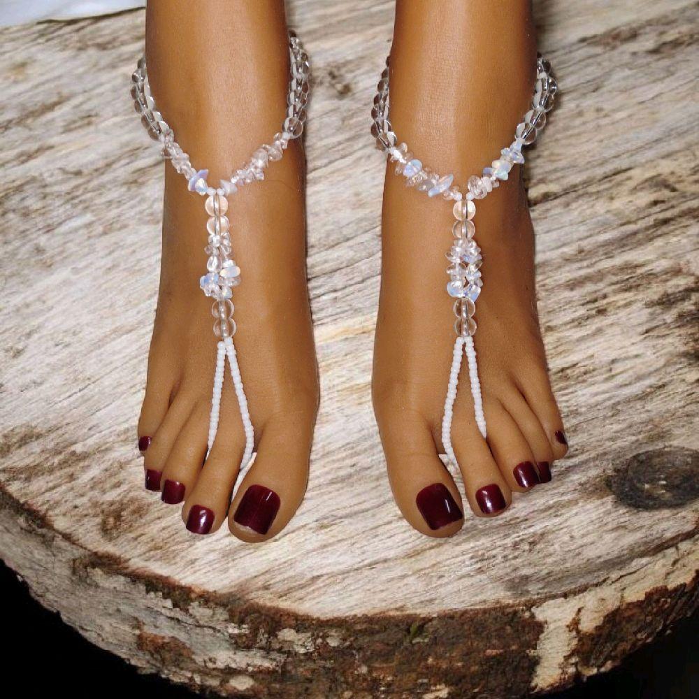 WHITE ISLAND Barefoot Sandals